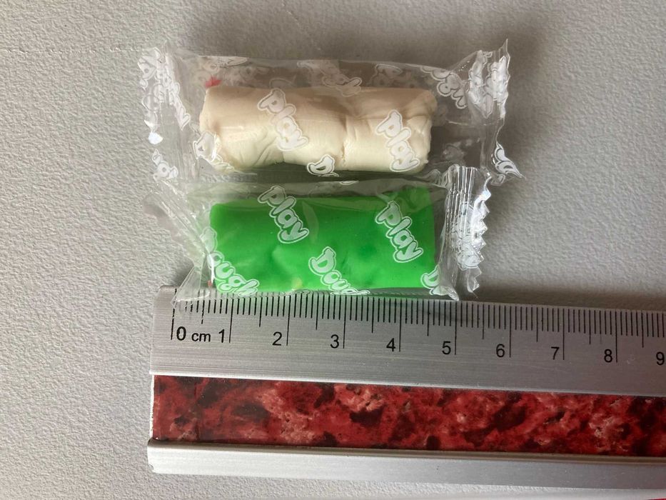 2 Pedaços de Plasticina