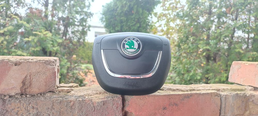 Подушка безпеки в кермо Шкода Октавіа А5 рестайлінг 1z0880201AH