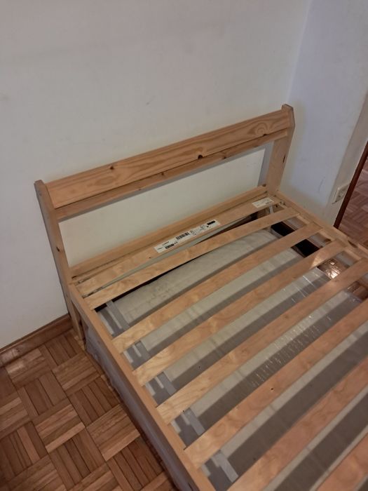 Camas de solteiro IKEA