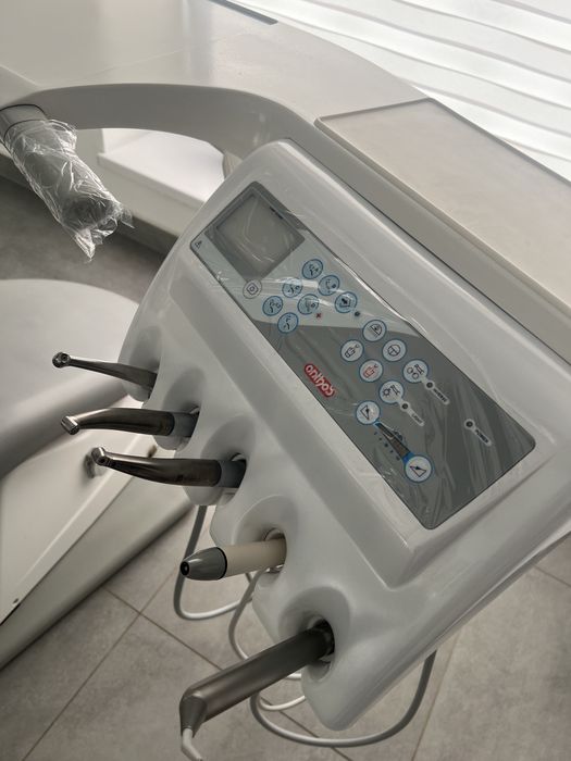 Стоматологічна установка Anthos A6 Plus