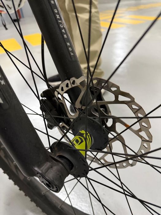 Vendo Scott Spark de carbono