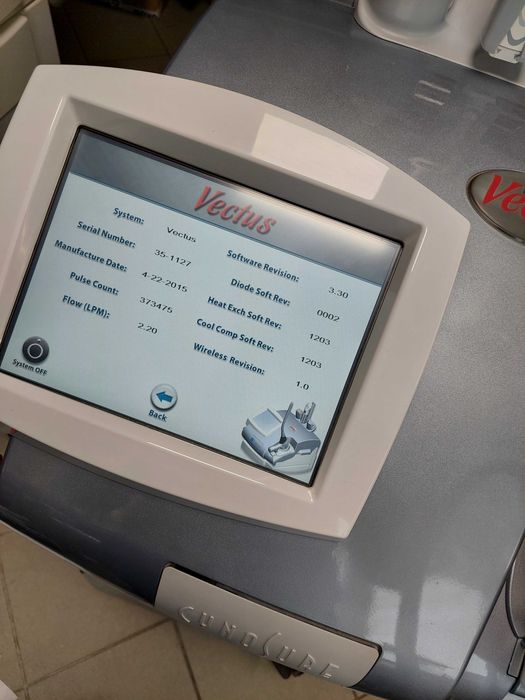 Vectus Laser Depilacja 810 nm Rok 2015 PO PRZEGLĄDZIE Gotowy do Użytku