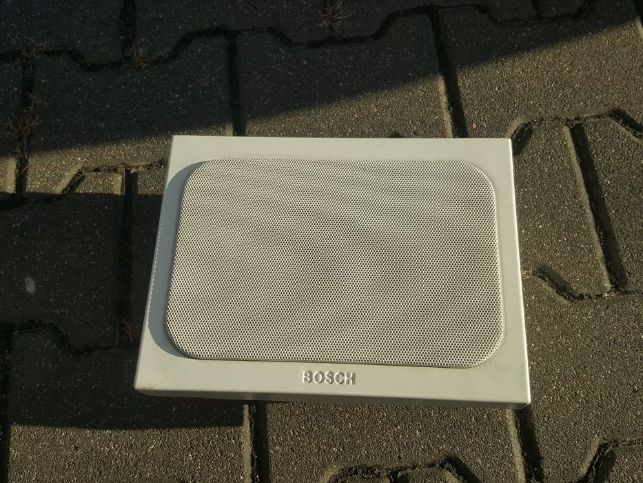 Głośnik BOSCH LBC3018/01 6W w obudowie