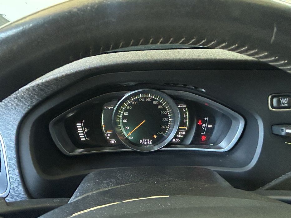 Volvo V40 Cross Country 2.0 D2 Momentum de 2016