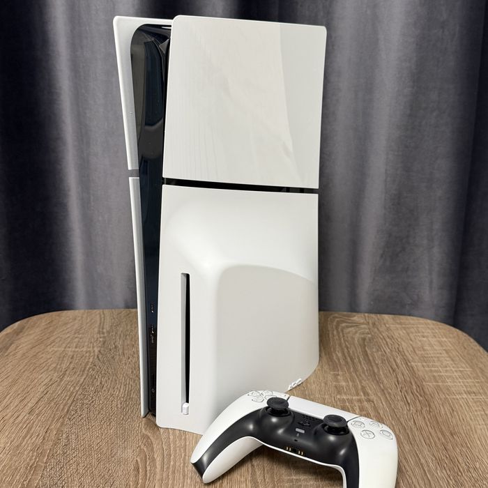 Sony Playstation 5 Slim PS5 Blu-Ray