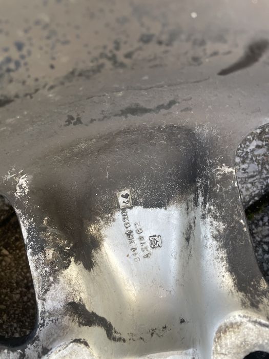 Vendo jantes fuchs  originais