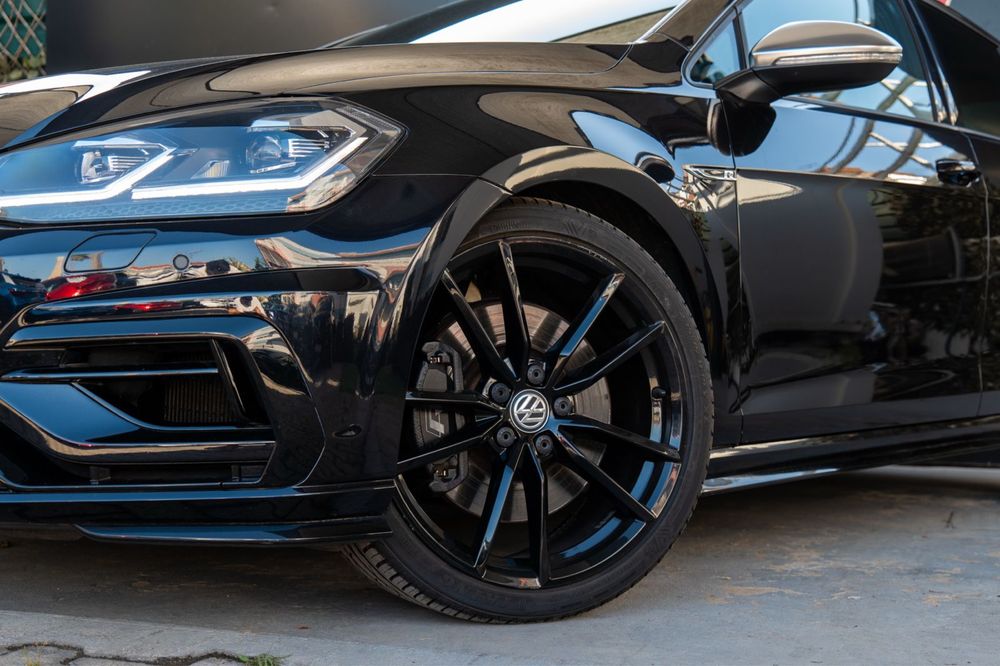 Volkswagen Golf — fotografia 4