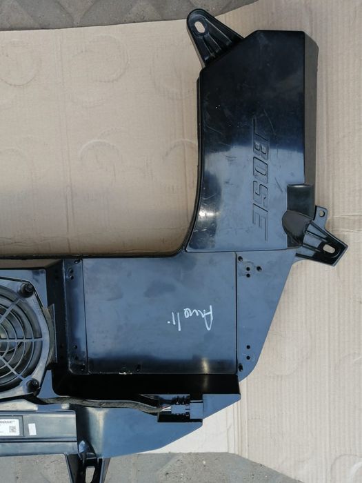 Subufer BOSE Audi A4B7 Kombi Avant Sprawny Wysyłka
