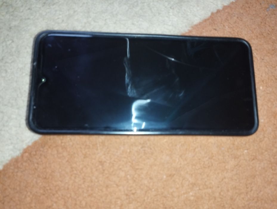 Redmi not 12 Хіомі