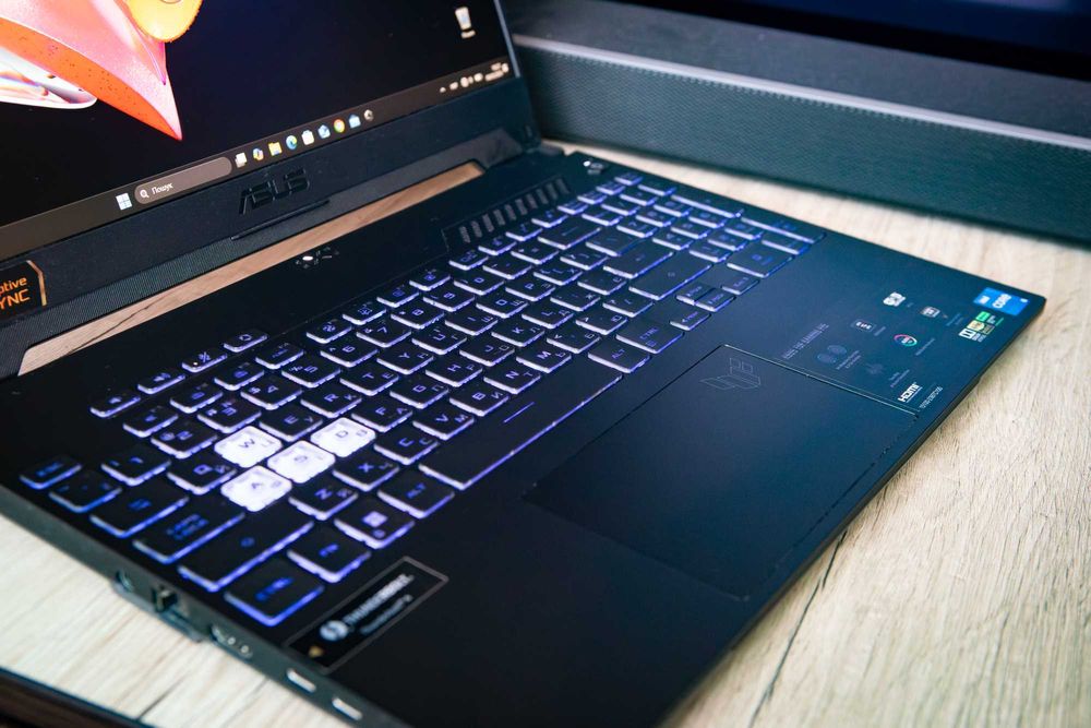 Asus TUF Gaming 12500h RTX3050. Свежий игровой ноутбук