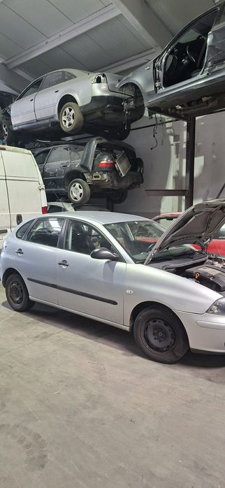 Seat Ibiza 6l 1.2 12v para pecas
Ref:azq