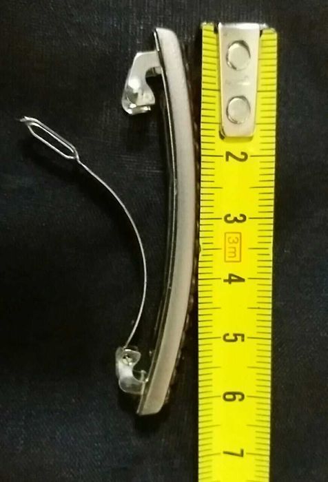 Заколки автоматик стразы 2 штуки