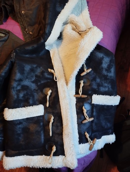 casacos de Inverno em bom estado. 1 deles S e os outros M.