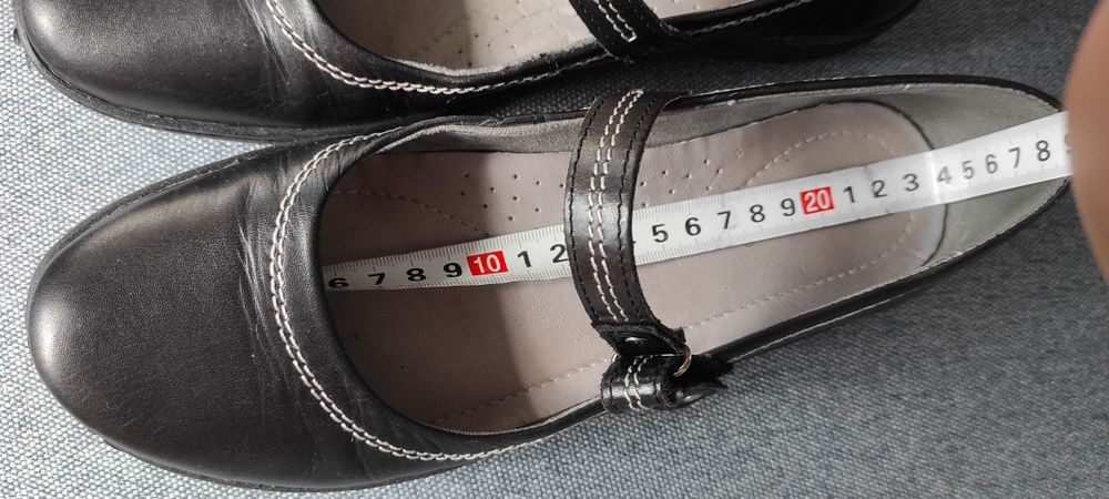 Półbuty r.38 LASOCKI