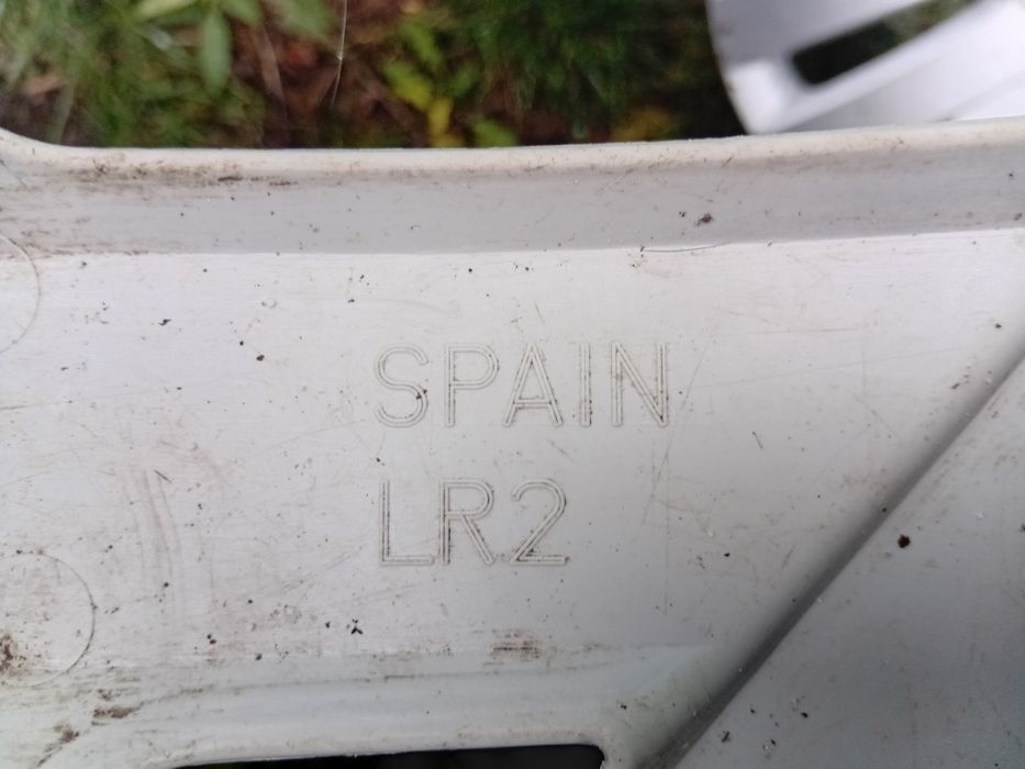 Продам ковпаки р 15