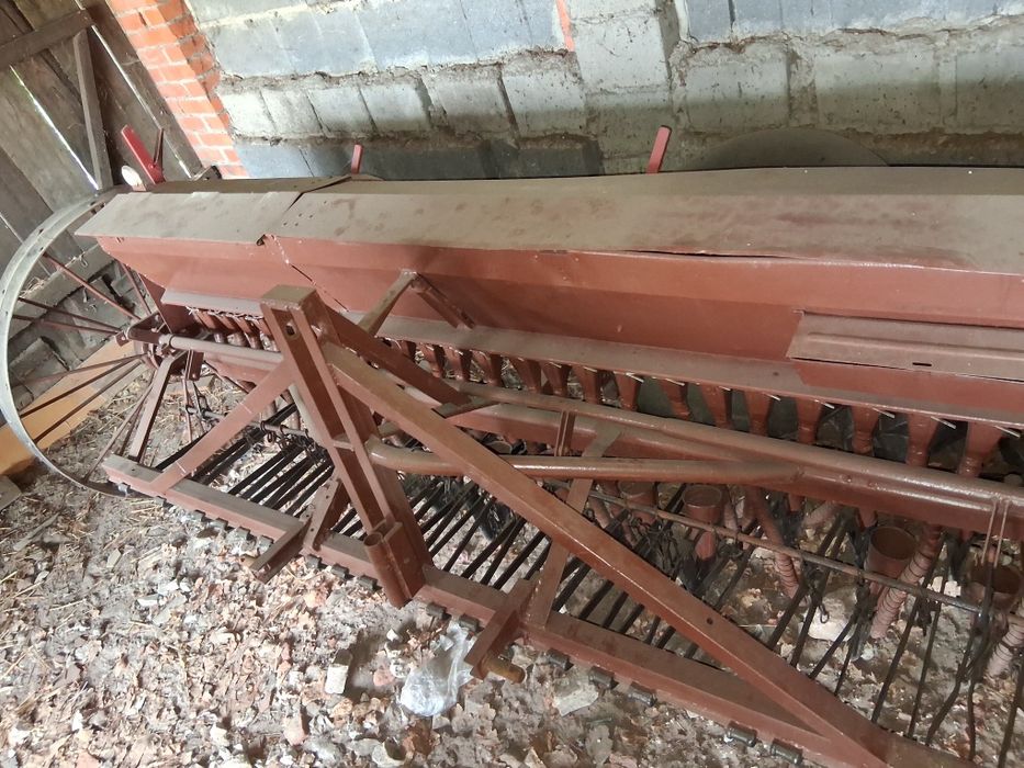Sprzedam siewnik  konny 2.9 metra