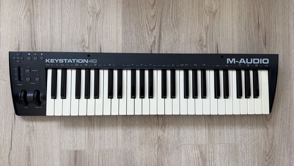 Teclado M-Audio Keystation 49