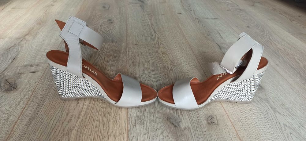 Sandały Ryłko rozm. 36 damskie