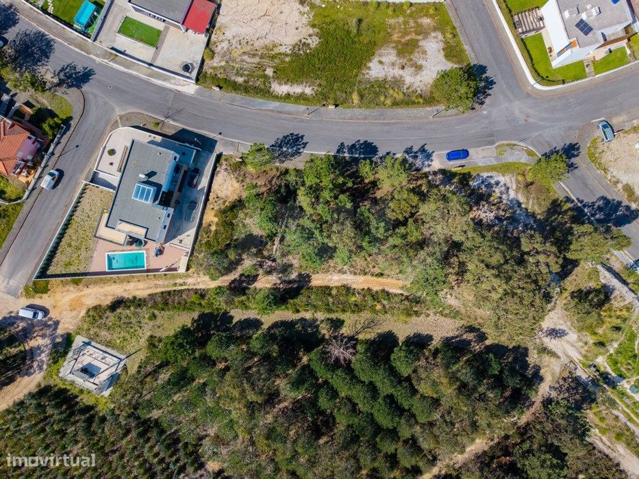 Lote 256 para venda na Urbanização Portela da Villa, Torres Vedras