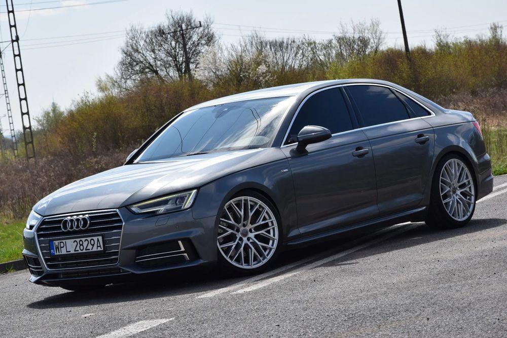 Audi A4 Limousine Alufelgi 19 / Nowe opony / Sline /