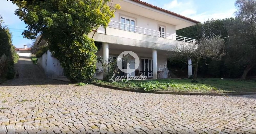 Moradia T5 com jardim em Balazar, Póvoa de Varzim