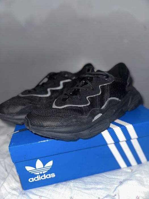 męskie czarne buty adidas Ozweego