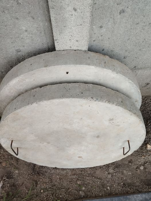 Dekiel betonowy fi75 cm nowy