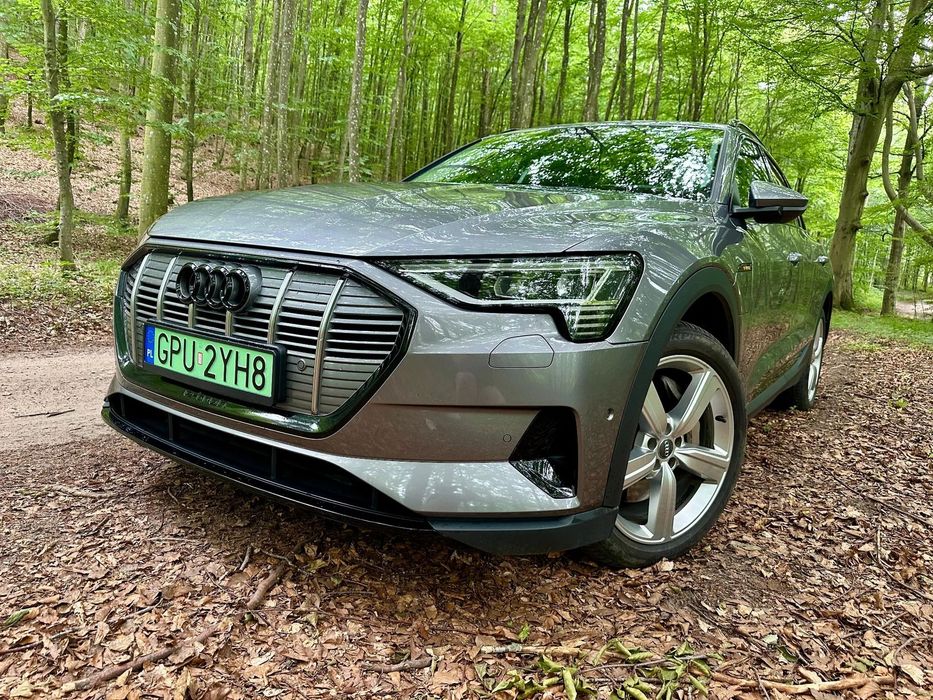 Audi e-tron
