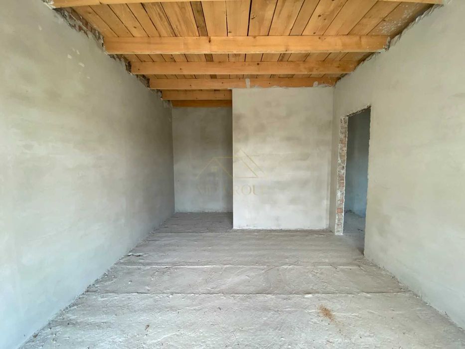 Продаж кутового таунхауса в Вовчинцях, 3,3сот, всі комунікації міські