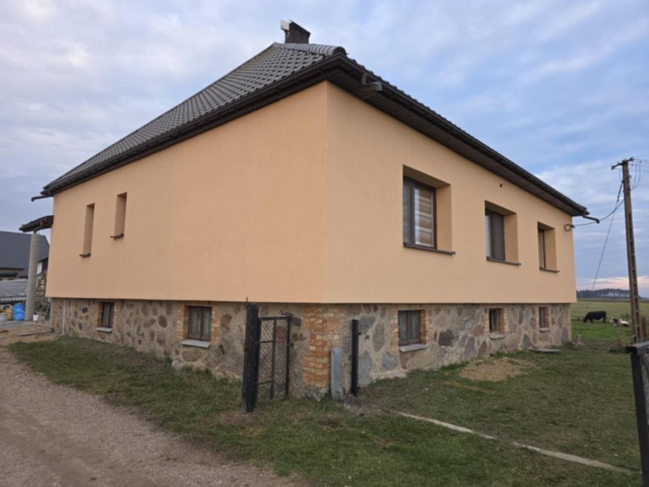 *Elewacje *Docieplenia *Malowanie Budynków*