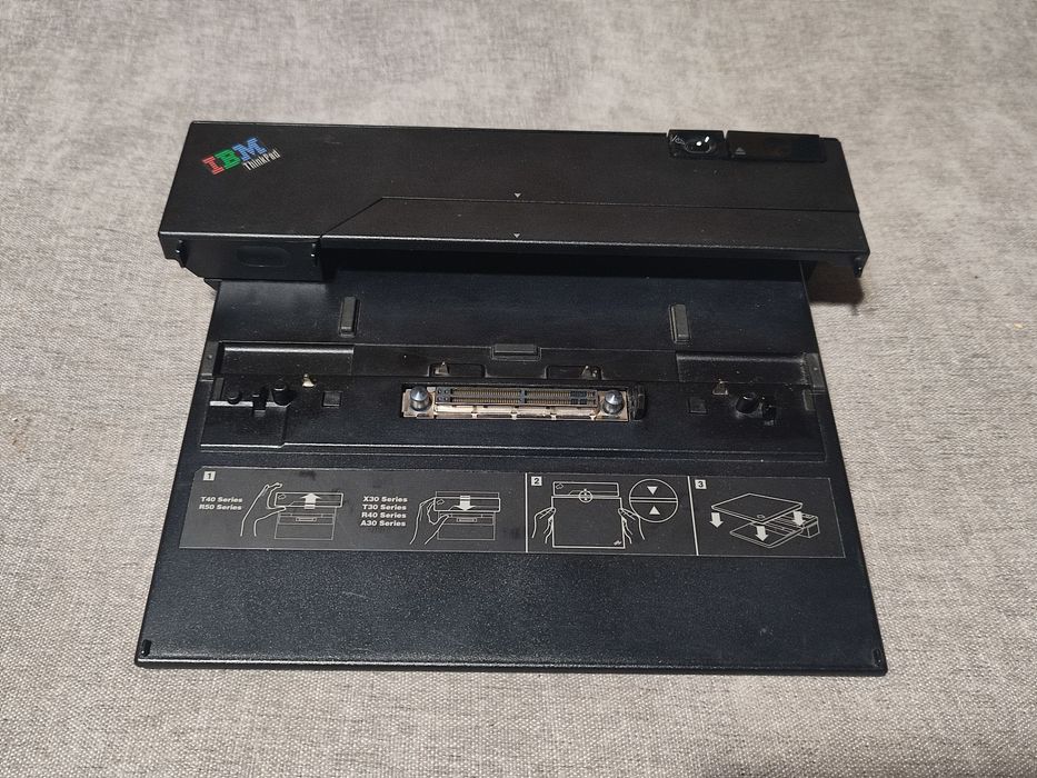 Ретро док-станція IBM ThinkPad Port Replicator II (COM, LPT, DVI) P/N 74P6734