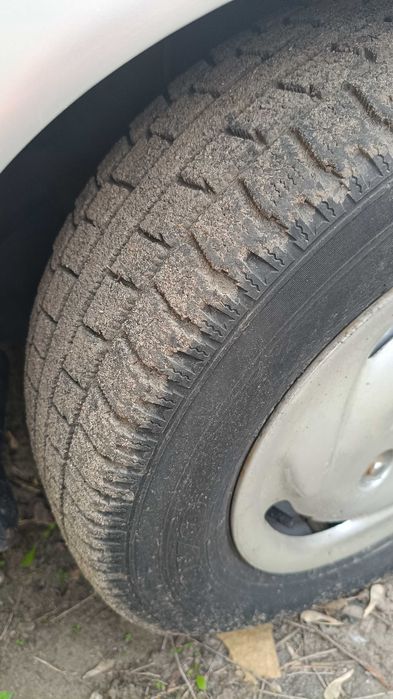 Автомобіль Hunda