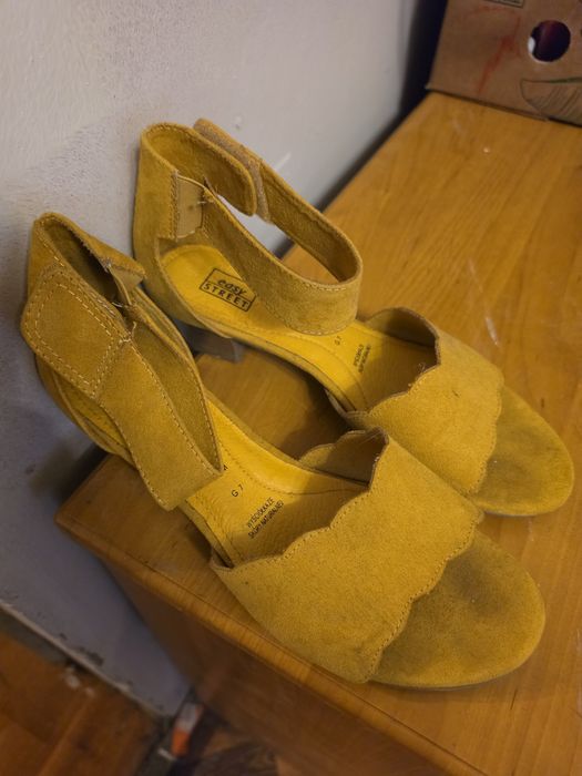 Buty na obcasie i nie tylko