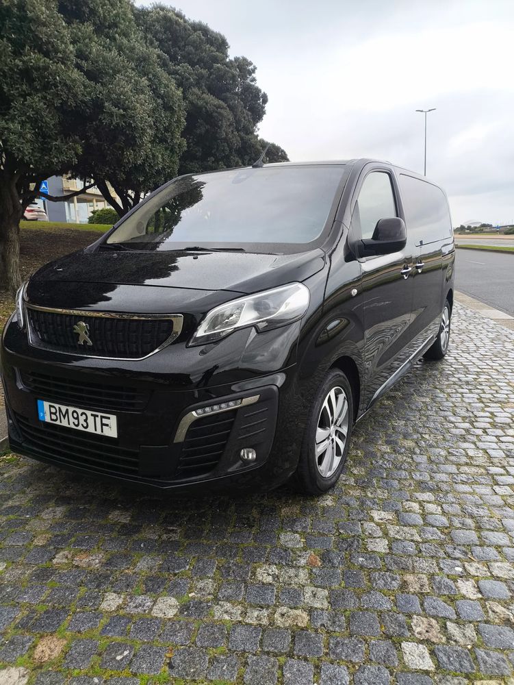 Peugeot Traveller L2 1.5 BlueHDi Allure