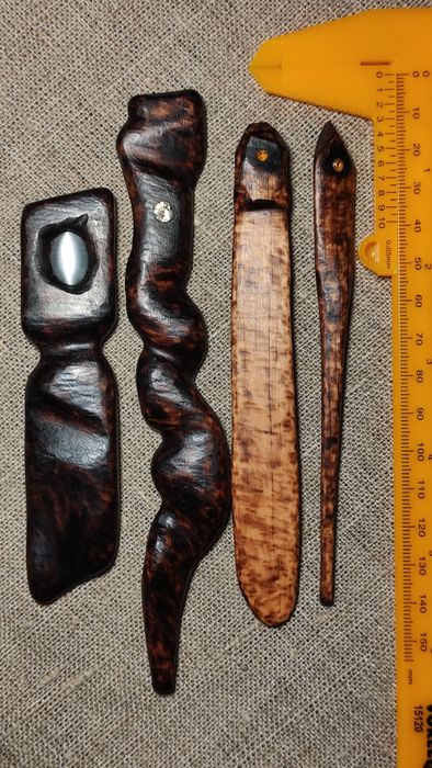 Набір ексклюзивних дерев'яних закладок для книг, ручна робота