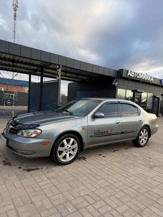 Nissan maxima 2.0