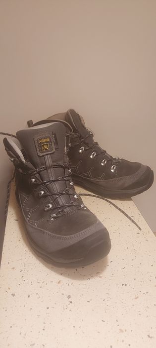 Чоловічі чоботи asolo 42  розмір