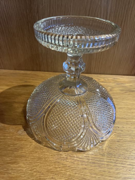 Taça vidro com pé