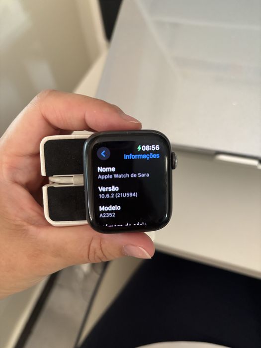 Apple Watch SE 44mm