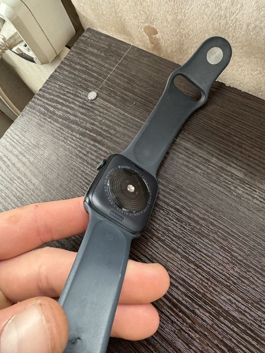 Apple Watch SE (GPS) (2‑го покоління)