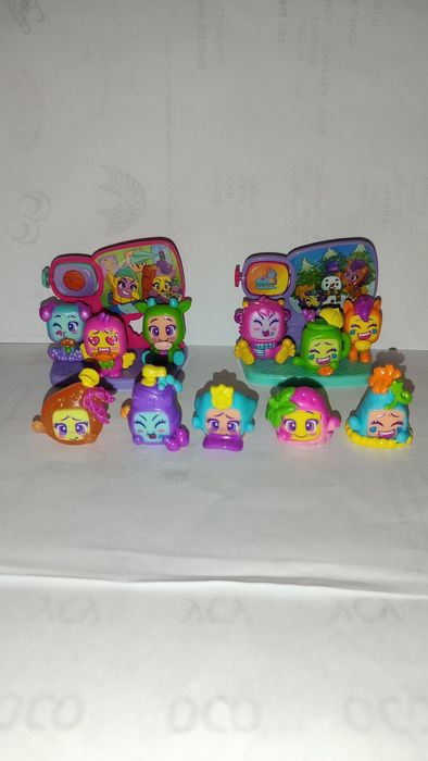 Moji Pops фігурки