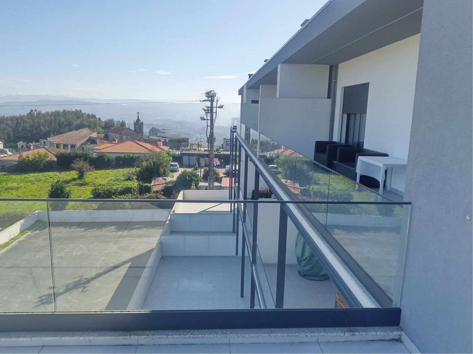 Vidros por medidas (todo o trabalho de vidraria)