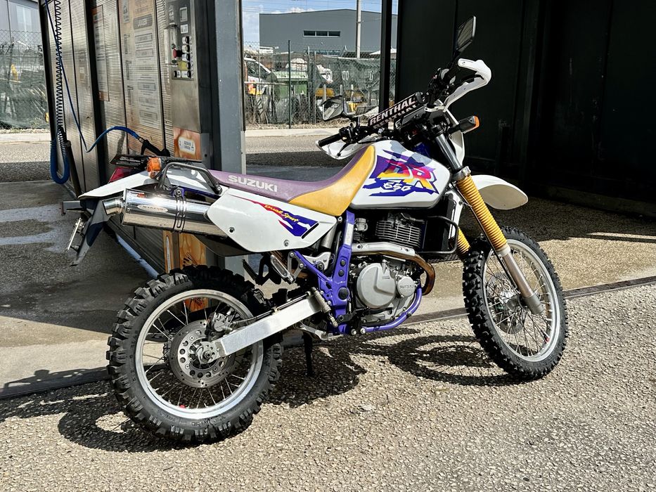 Suzuki DR 650 SE - exemplar de colecao c/ 11 mil kms