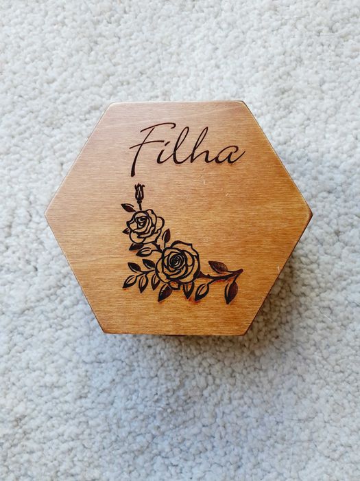 Caixa de madeira "Filha"