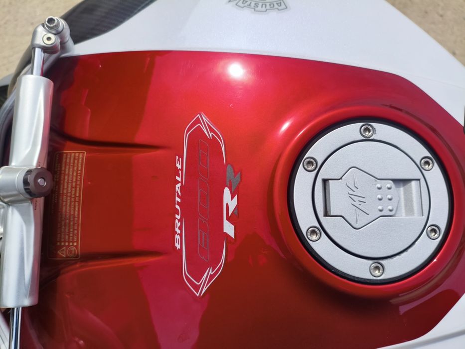 MV Agusta 800 RR