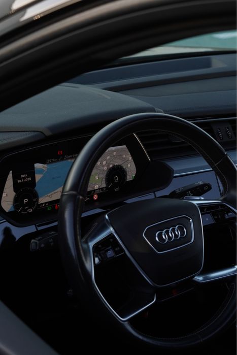 Audi e-tron 55 quattro S line | 2021 | 180.000 km | Full Extras | SOH 87%