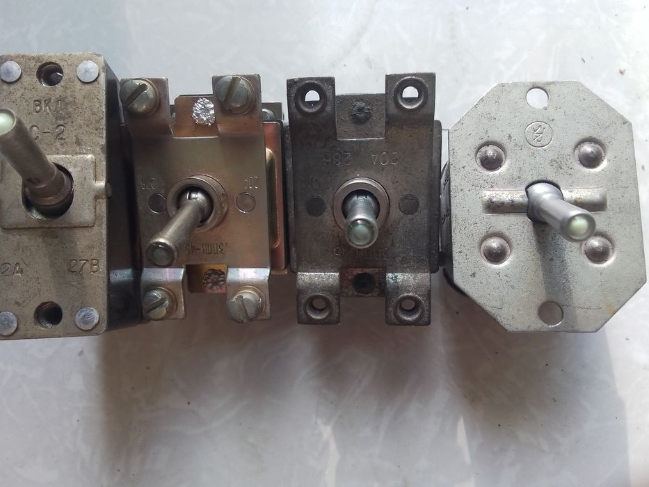 Автомат АЗС  2-25