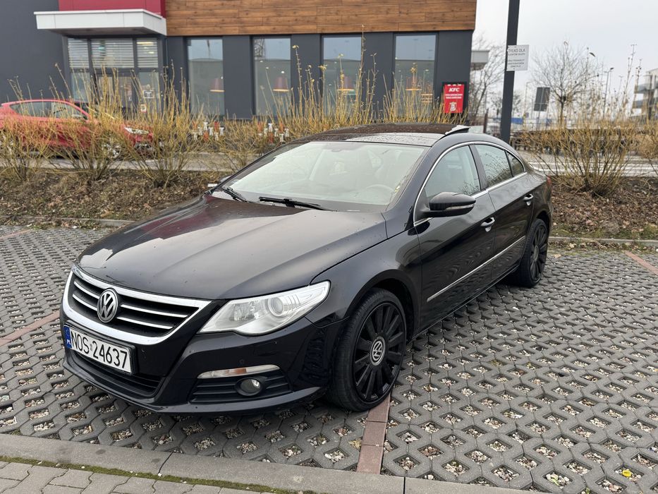 VW Passat CC czarny panorama sprawny