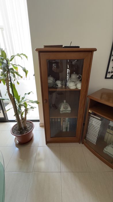 Cristaleira em Cerejeira