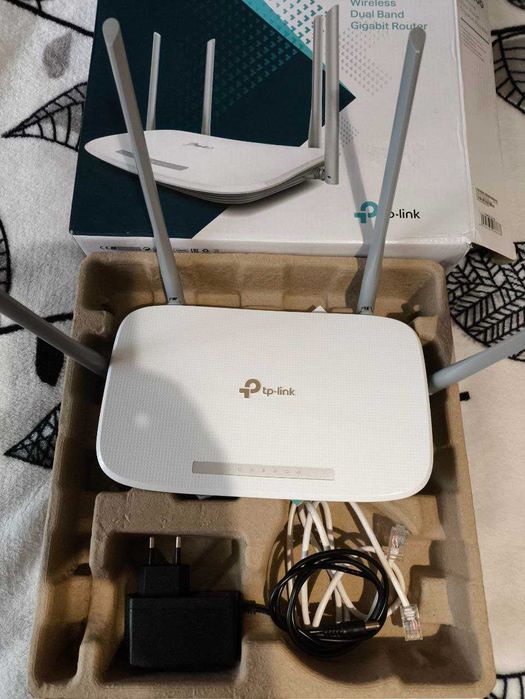 Роутер Wi-Fi маршрутизатор TP-Link EC220-G5 Гигабитный